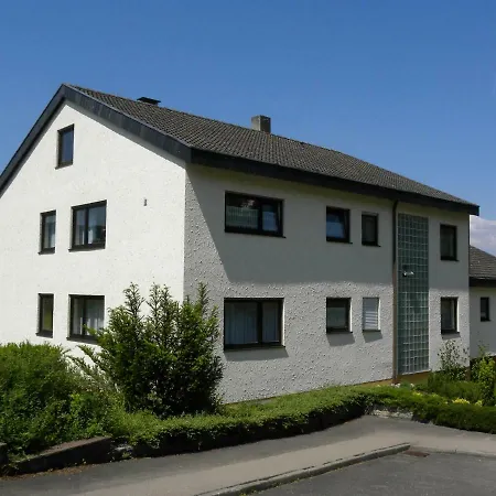 Haus Hirzel *