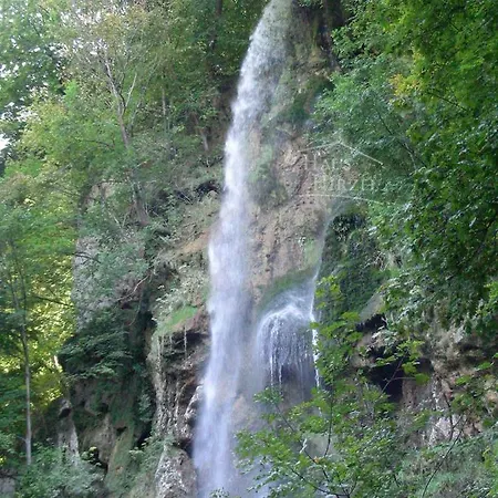 Haus Hirzel باد أوراش