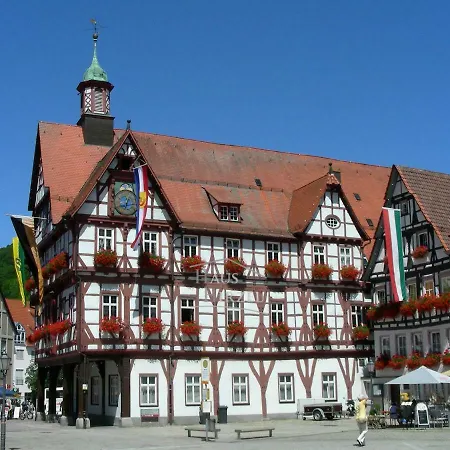 Haus Hirzel شقة *